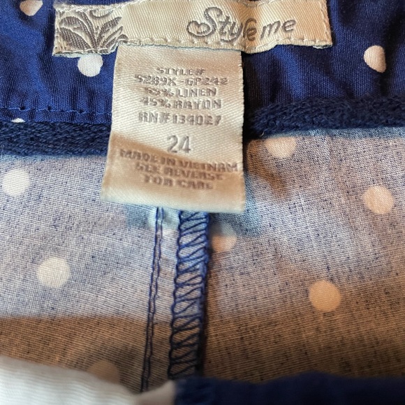 NWT Style Me Blue With White Polka Dots Shorts Size 24w - Picture 7 of 9